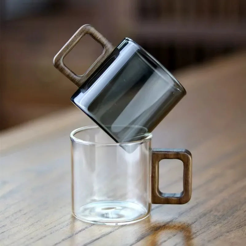 1pcs Heat-resistant Glass Tea Cup With Walnut Handle 120ml Mini Espresso Cup Set Ground Coffee Mug Glasses Brewing Teaware
