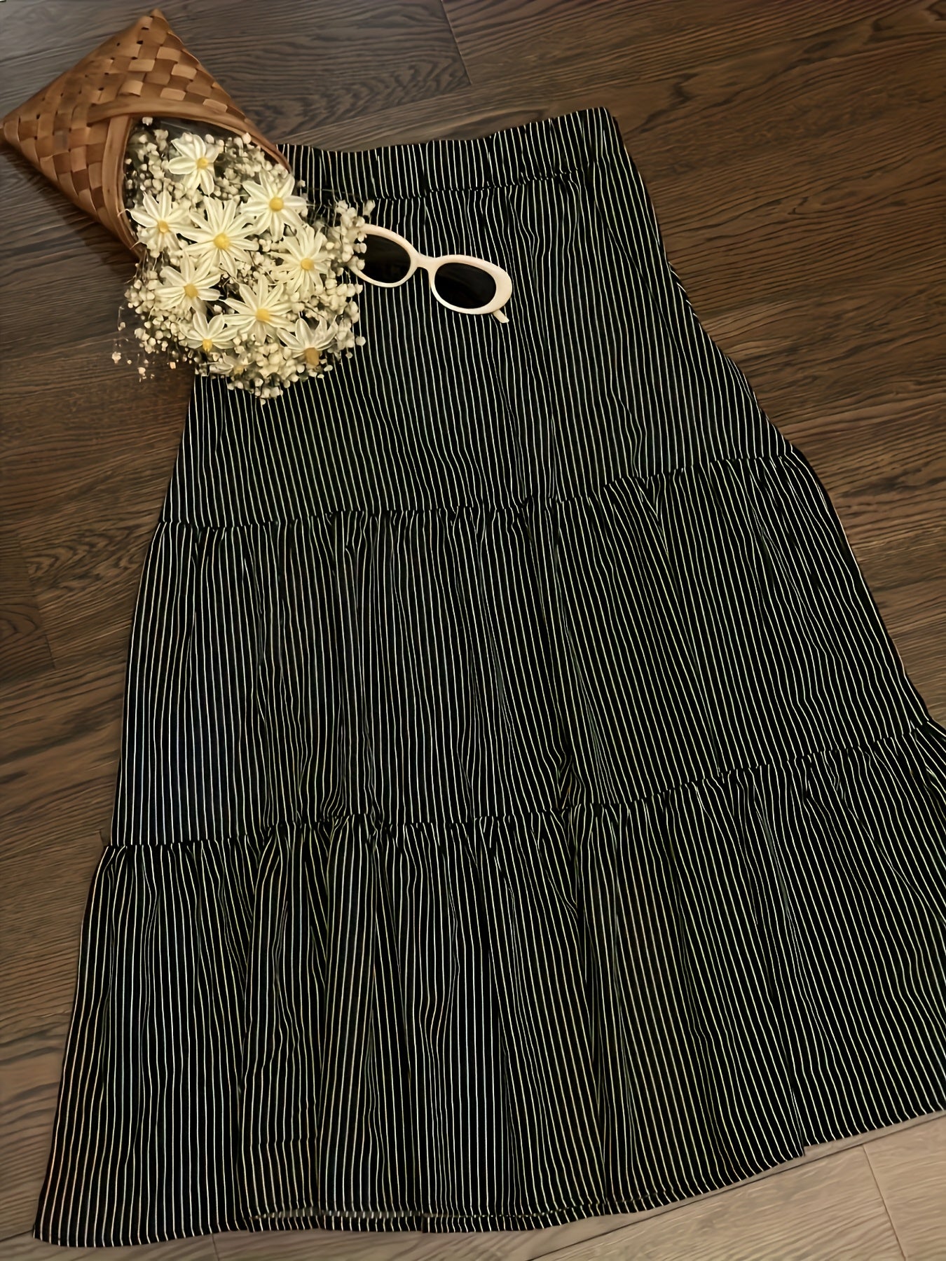 Elegant 2pcs Set for Women - Chic V-Neck Pleated High Waist Wide Skirt with Suspender Vest, Striped Skirt, All-Season Fashion, Casual Attire|Vneck Top|Suspender Vest, Vacation Outfit|Vacation Ready|Vacation Essentials, Vacati