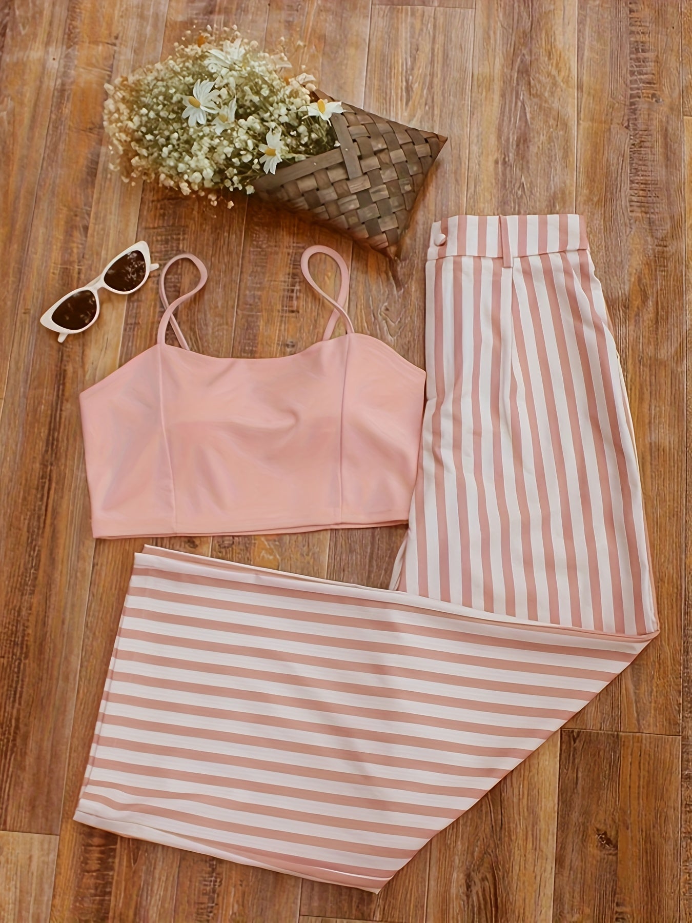 Women's Premium Pink Slimming Suspenders + Vertical Stripe Wide Leg Pants, Visual Lengthening and Slimming, Versatile and Comfortable
