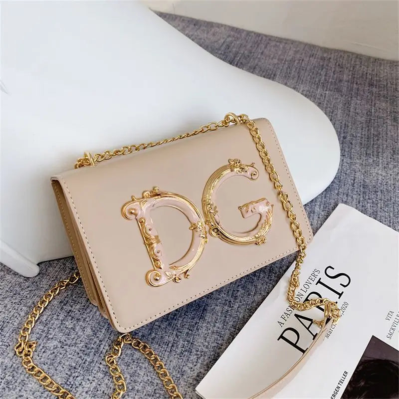 2025 lightweight women's travel bag handbag travel bag shoulder bag cute D-G letter bag