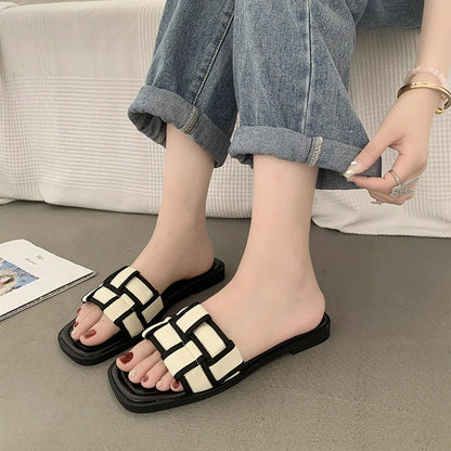 Summer 2025 Braided Flip-flops Women's Open-toe Wear Temperament with Chunky Fashion Slippers, Beach Shoes, Women's Shoes