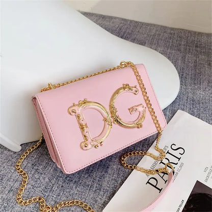 2025 lightweight women's travel bag handbag travel bag shoulder bag cute D-G letter bag